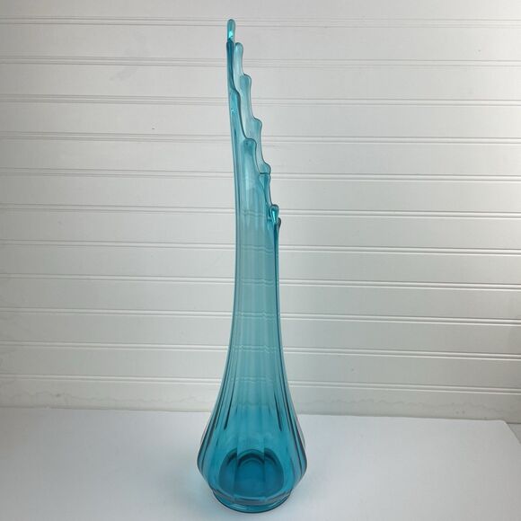Vintage LE Smith Peacock Blue Column Ribbed Paneled Swung Glass Vase 20.5" MCM - Picture 6 of 13